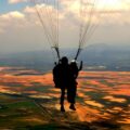 Quand et comment faire un saut en parachute en France