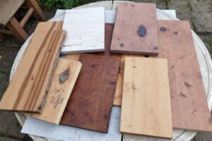 Quel bois choisir pour votre table d’extérieur ?